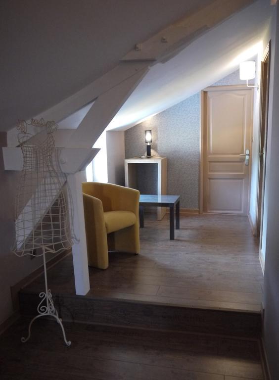 Troglodyte De La Fosse Hotel Meigné Esterno foto