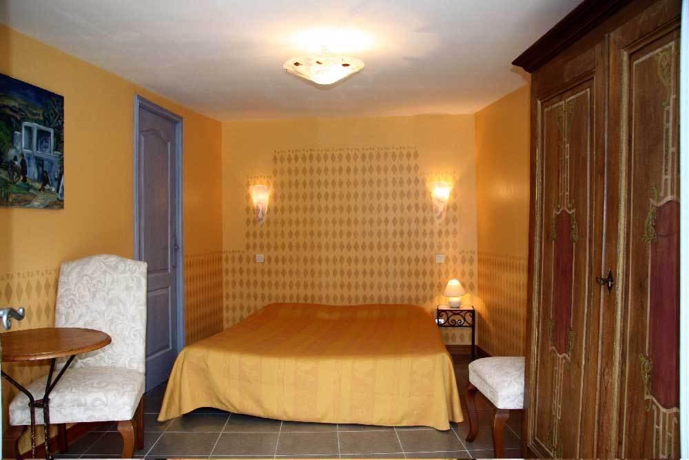 Troglodyte De La Fosse Hotel Meigné Esterno foto